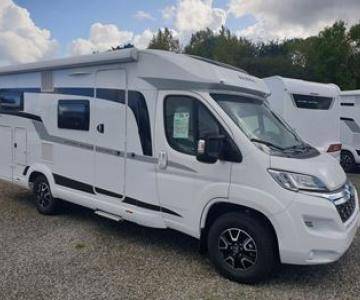 face latérale droite HOBBY V65 GE OPTIMA ONTOUR EDITION