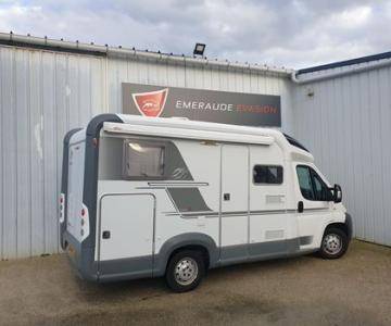face latérale droit KNAUS VAN TI 550 MD